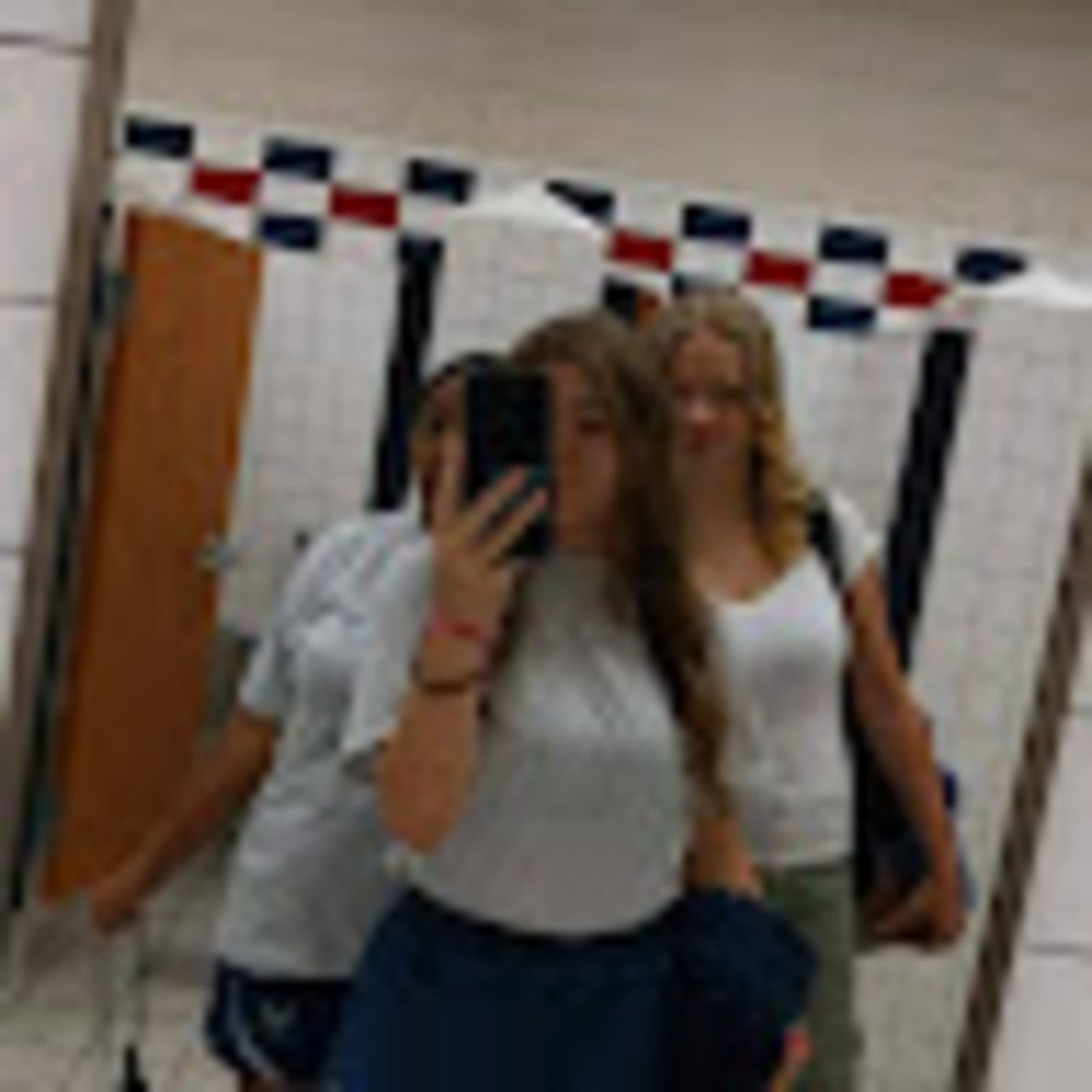 Meet your Posher, Hailey